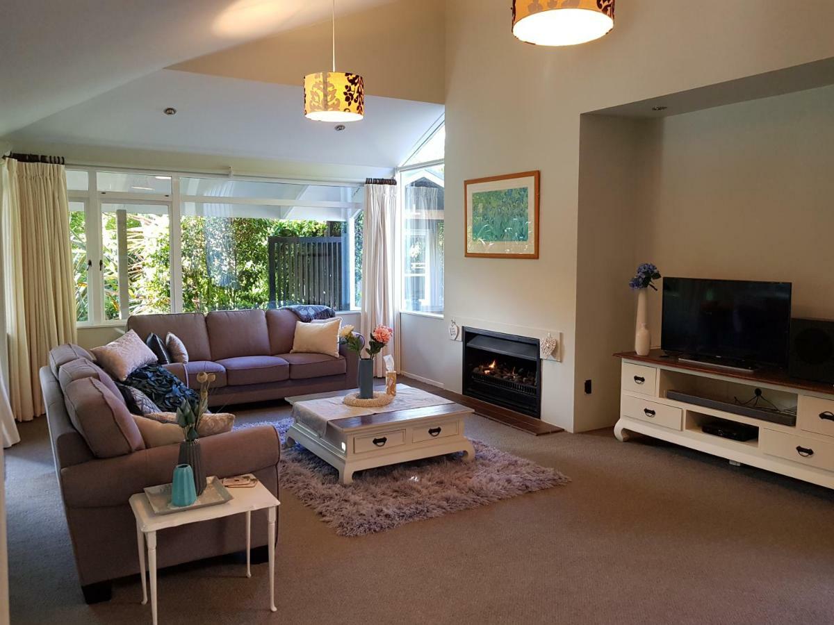 Centennial House Lago Taupo Esterno foto